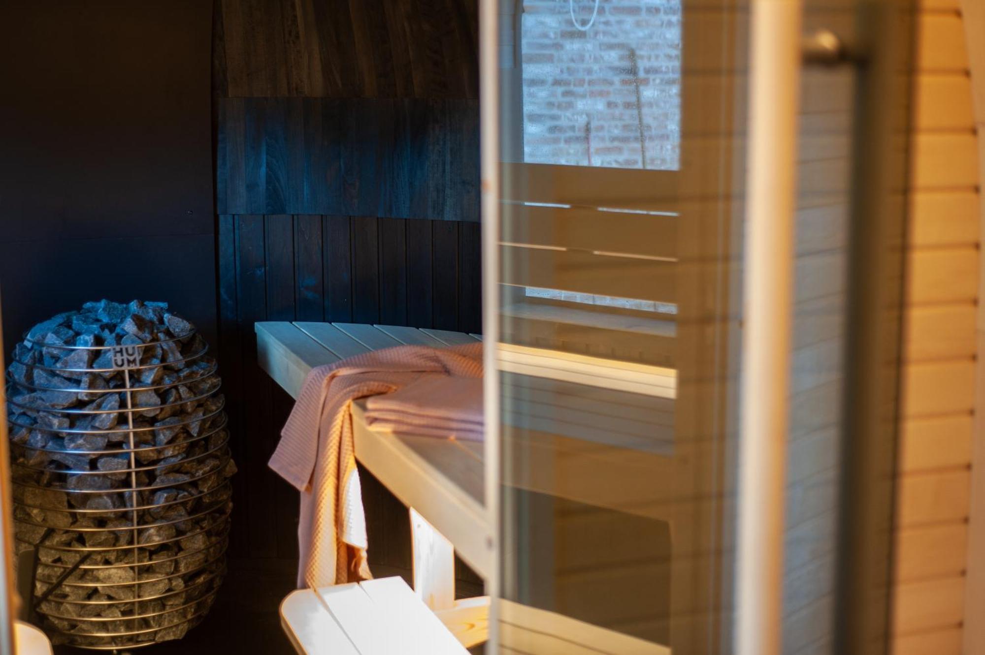 לינה וארוחת בוקר ברוז' B'Guest Sleep & Retreat מראה חיצוני תמונה
